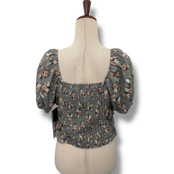 NEW Celebrity Pink Gray Floral Top Size Large Smocked ruched Puff Sleeve Crop - Picture 7 of 11